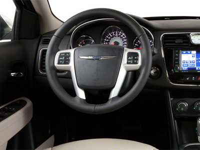 2013 Chrysler 200 LX