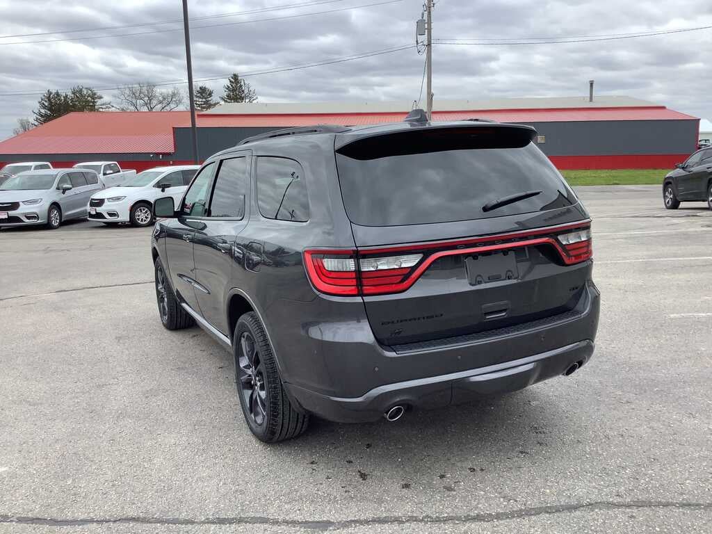 2026 Dodge Durango GT Plus AWD Blacktop