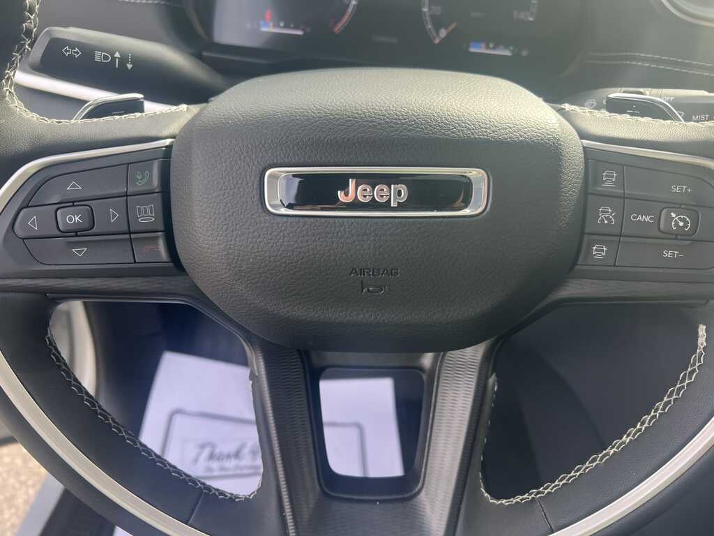 2024 Jeep Grand Cherokee L Altitude X 4x4