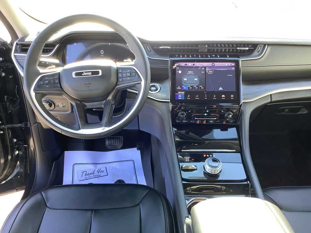 2023 Jeep Grand Cherokee L Limited 4x4