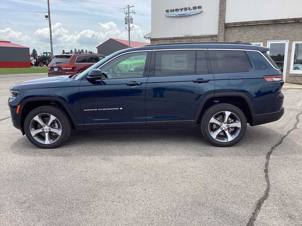 2026 Jeep Grand Cherokee GRAND CHEROKEE L LIMITED 4X4