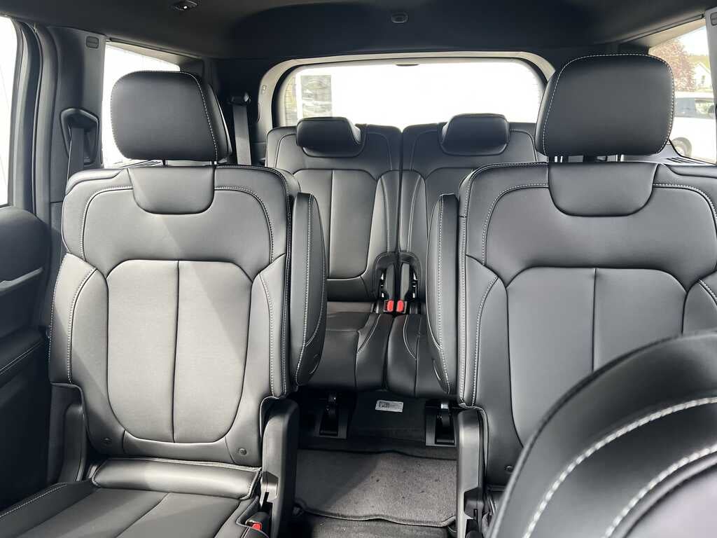2026 Jeep Grand Cherokee L Limited 4x4