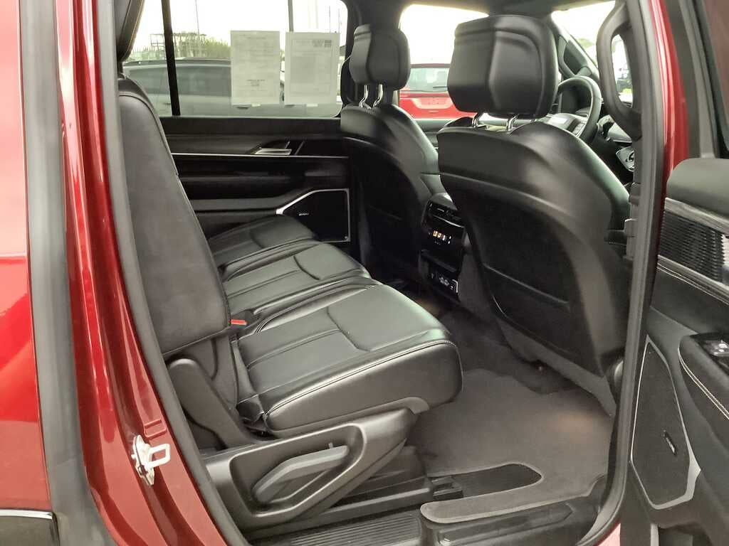 2024 Jeep Wagoneer Series II 4x4