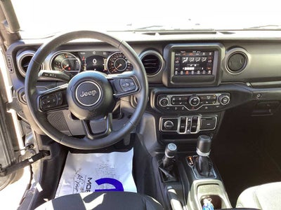 2023 Jeep Gladiator Willys 4x4