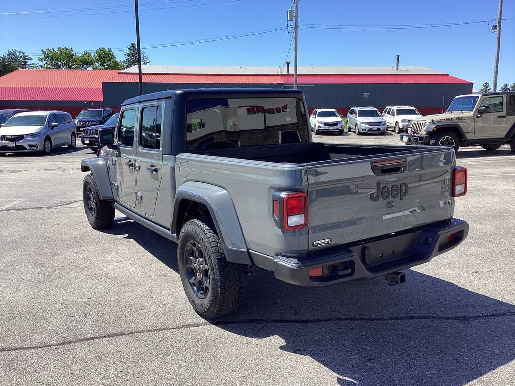2023 Jeep Gladiator Willys 4x4