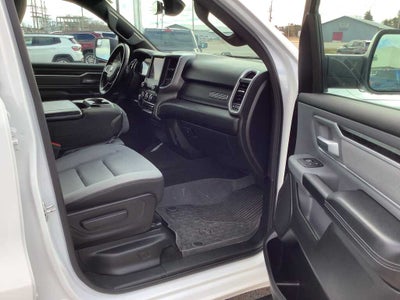 2021 RAM 1500 Big Horn Crew Cab 4x4 5'7' Box