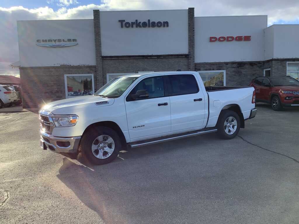 2023 RAM 1500 Big Horn Crew Cab 4x4 5'7' Box