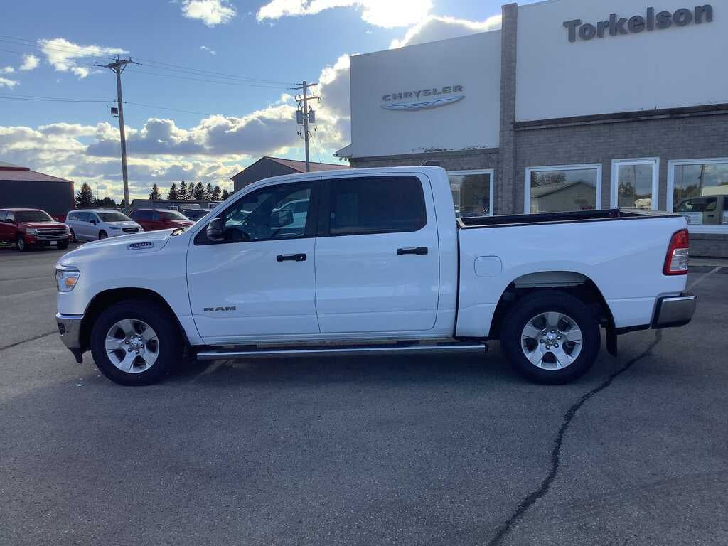 2023 RAM 1500 Big Horn Crew Cab 4x4 5'7' Box