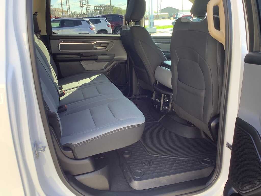 2019 RAM 1500 Crew Cab Big Horn 4x4