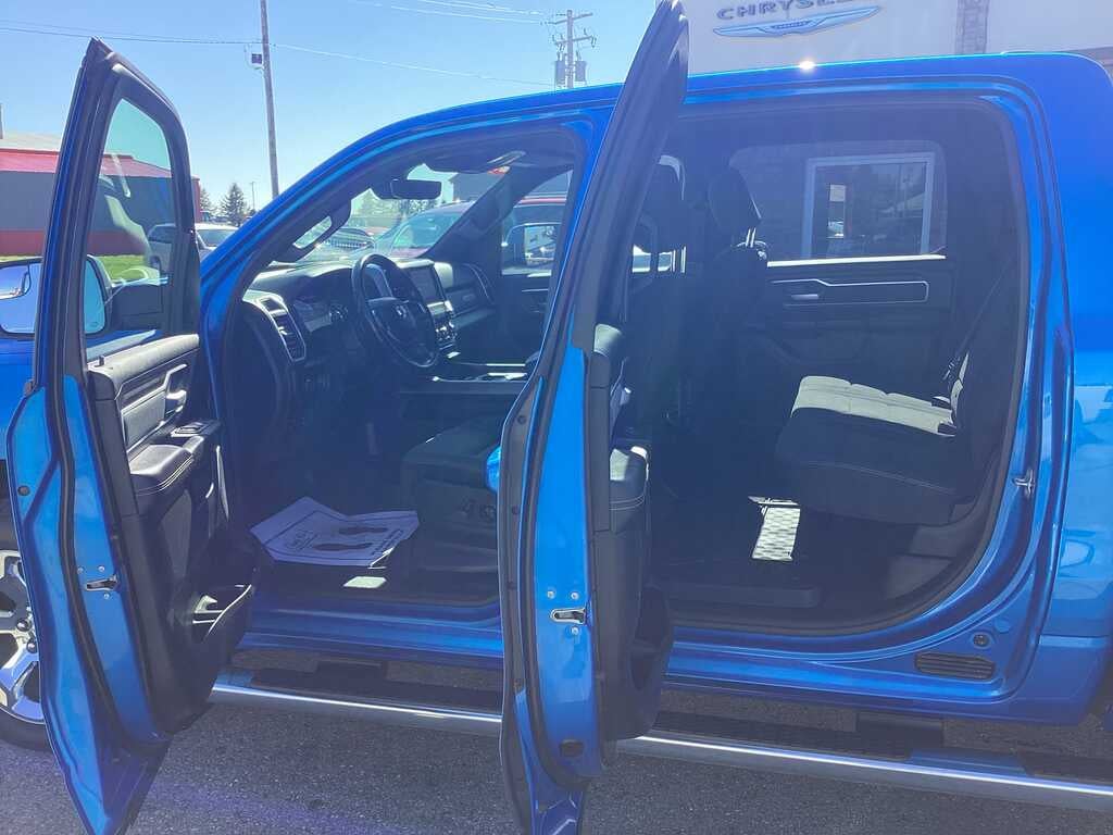 2021 RAM 1500 Crew Cab Big Horn 4x4