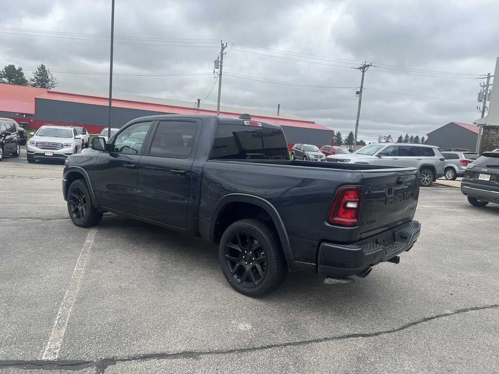 2027 RAM Ram 1500 RAM 1500 LARAMIE CREW CAB 4X4 5'7' BOX