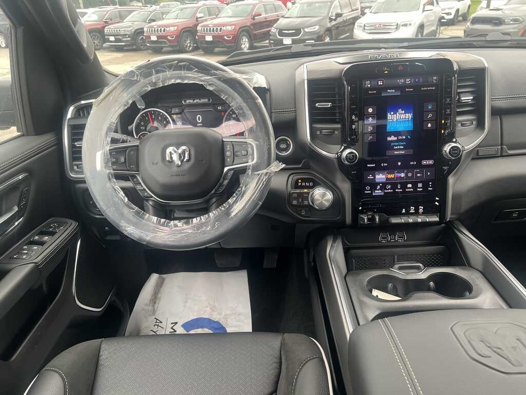 2027 RAM Ram 1500 RAM 1500 LARAMIE CREW CAB 4X4 5'7' BOX