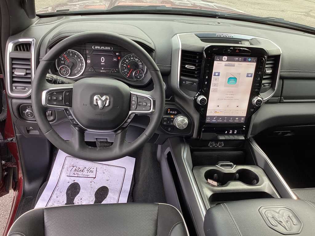 2025 RAM 1500 Laramie Crew Cab 4x4 5'7' Box