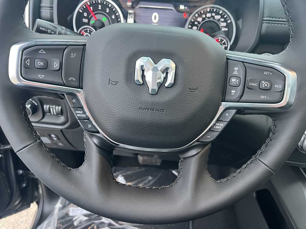 2026 RAM 1500 Crew Cab Laramie 4x4