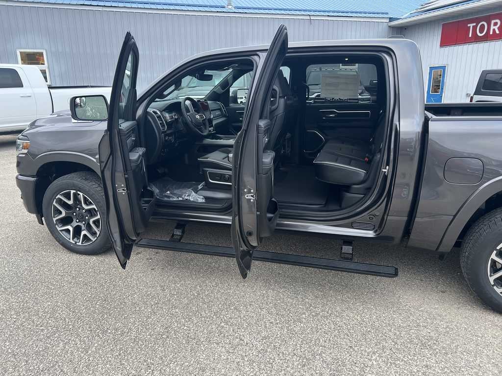 2026 RAM 1500 Crew Cab Laramie 4x4