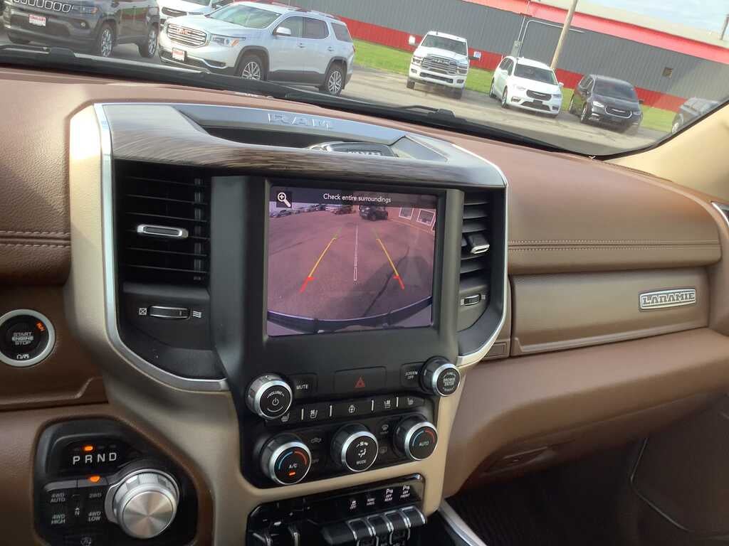 2019 RAM 1500 Crew Cab Laramie 4x4