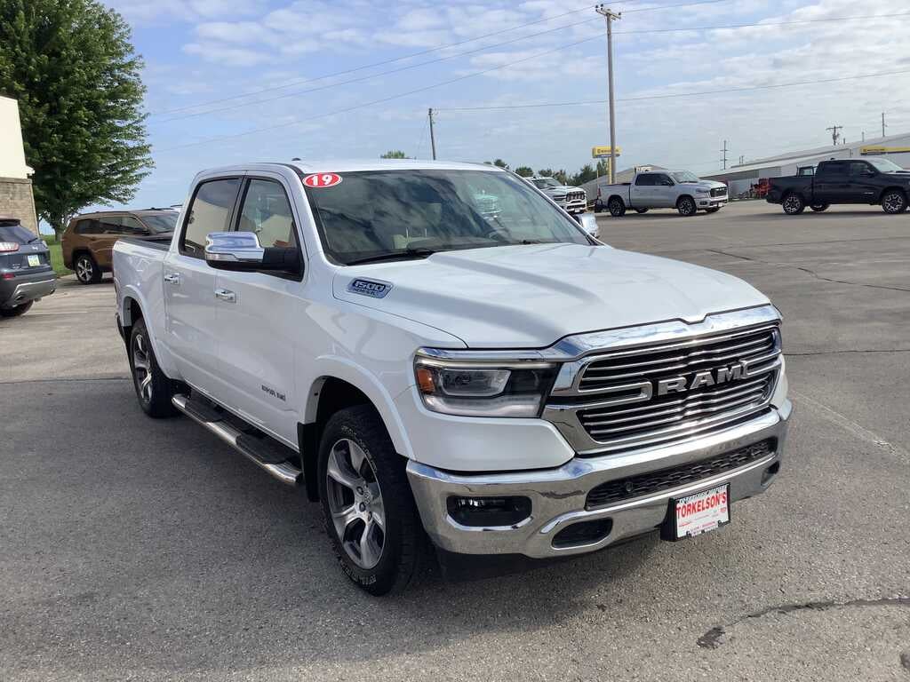 2019 RAM 1500 Crew Cab Laramie 4x4