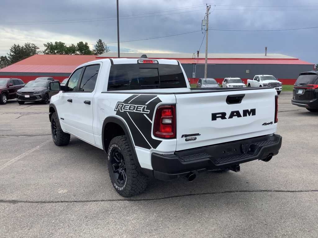 2026 RAM 1500 Rebel Crew Cab 4x4 5'7' Box