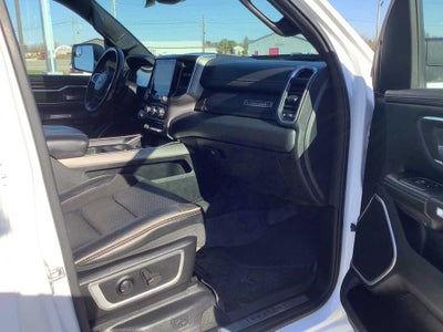 2022 RAM 1500 Laramie Crew Cab 4x4 6'4' Box