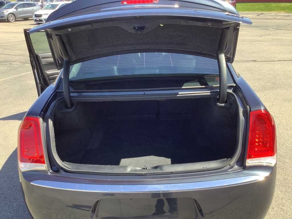 2015 Chrysler 300 Limited