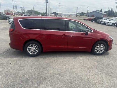 2027 Chrysler Pacifica PACIFICA SELECT