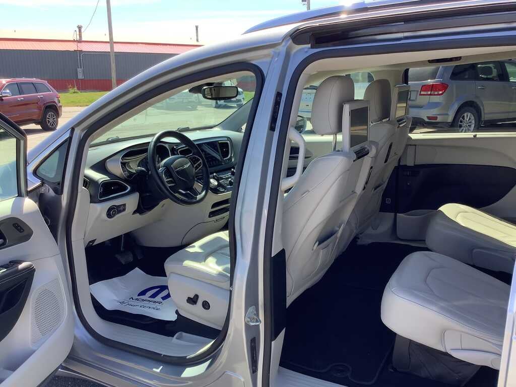 2020 Chrysler Pacifica Touring L Plus