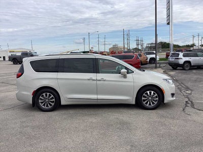2020 Chrysler Pacifica Touring L Plus
