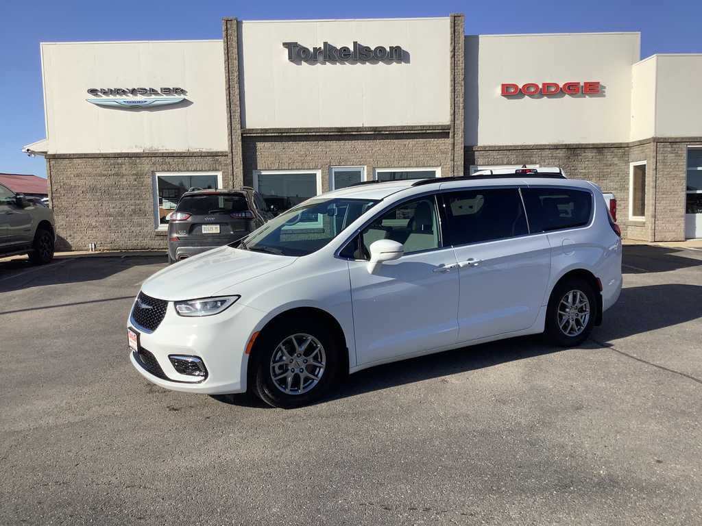 2021 Chrysler Pacifica Touring