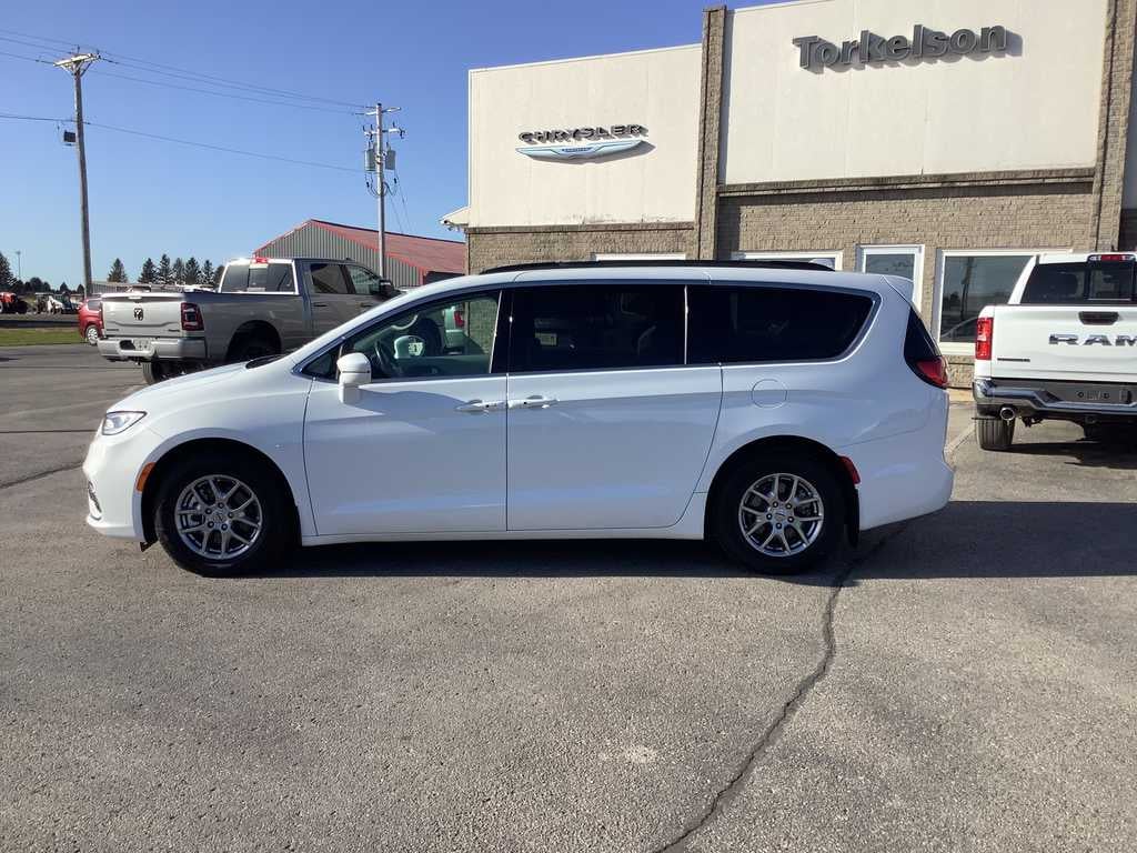 2021 Chrysler Pacifica Touring