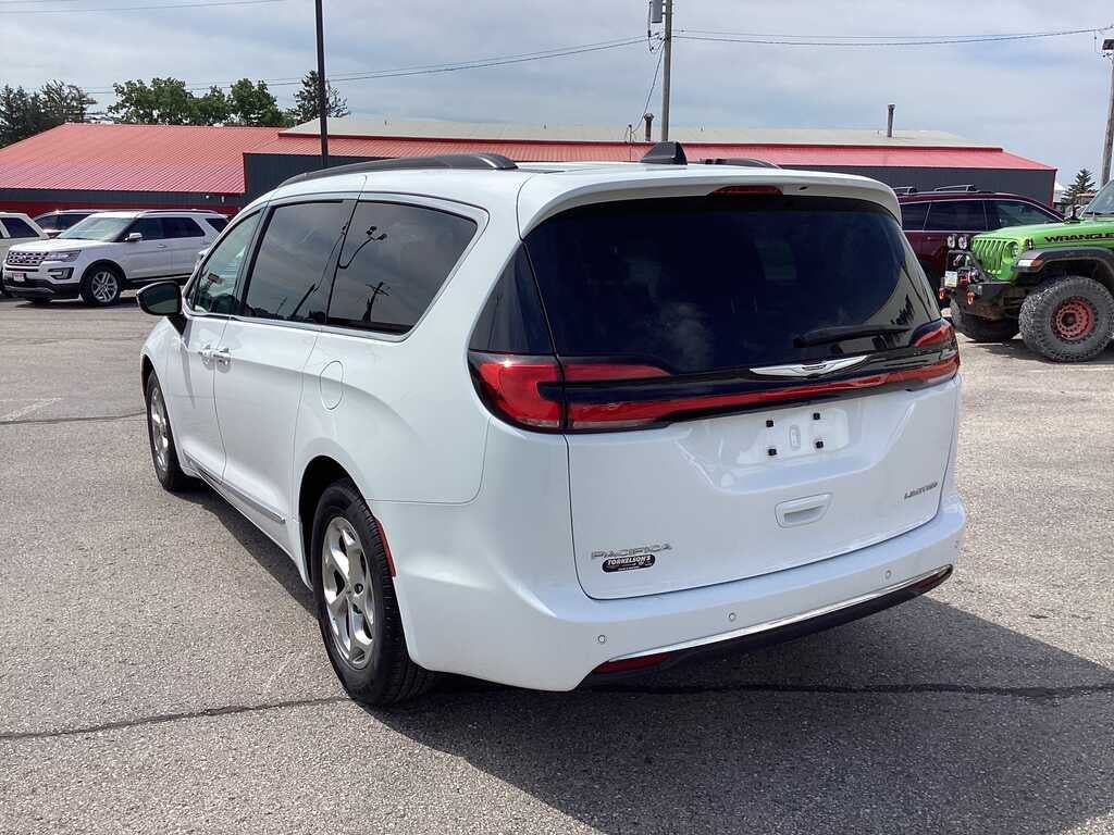 2023 Chrysler Pacifica Limited