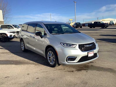 2026 Chrysler Pacifica PACIFICA SELECT AWD