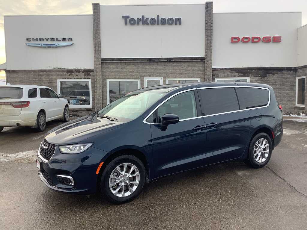2023 Chrysler Pacifica Touring L AWD