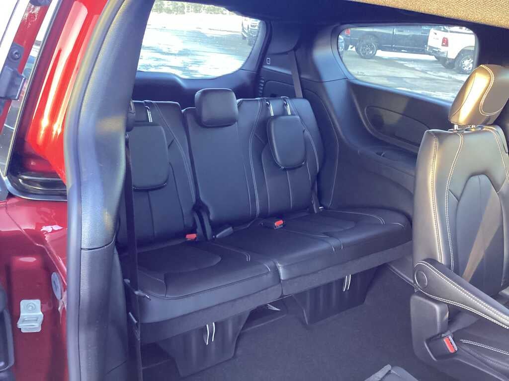 2026 Chrysler Pacifica PACIFICA SELECT AWD