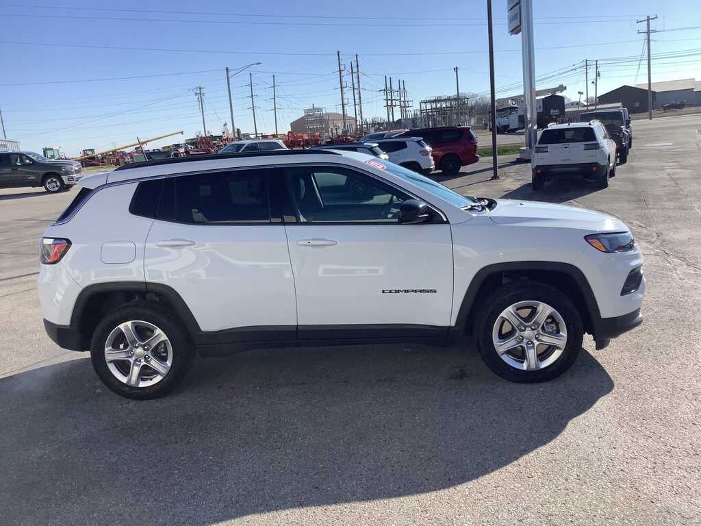 2023 Jeep Compass Latitude 4x4