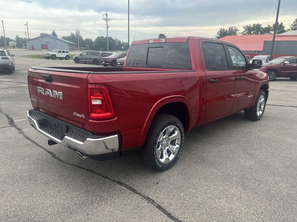 2026 RAM 1500 RAM 1500 BIG HORN CREW CAB 4X4 5'7' BOX