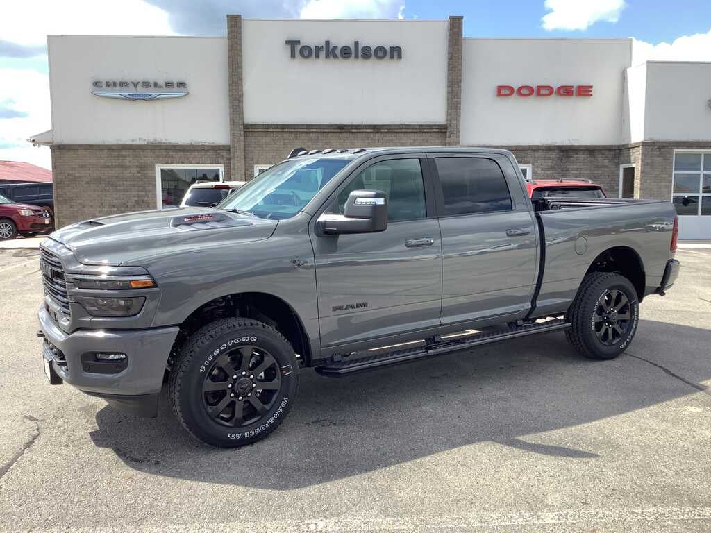 2027 RAM 2500 Crew Cab Laramie 4x4