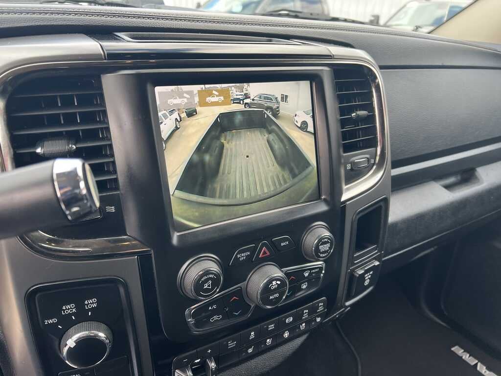 2018 RAM 2500 Laramie Crew Cab 4x4 6'4' Box