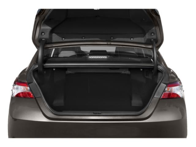 2020 Toyota Camry LE Hybrid