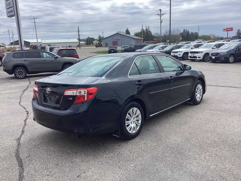 2014 Toyota Camry LE