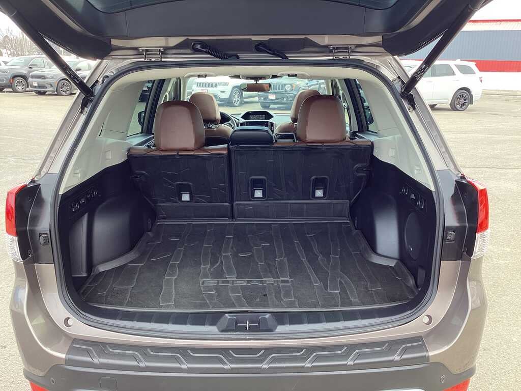 2023 Subaru Forester Touring