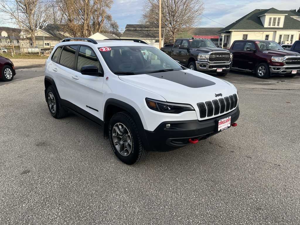 2023 Jeep Cherokee Trailhawk 4x4