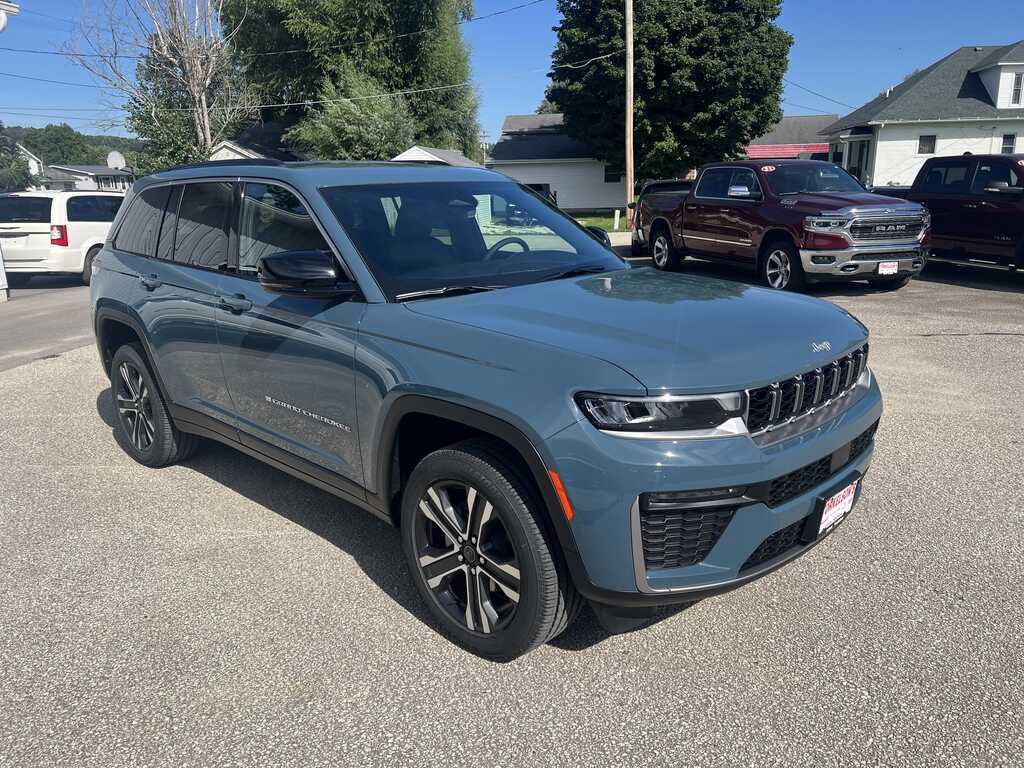 2027 Jeep Grand Cherokee Limited 4x4