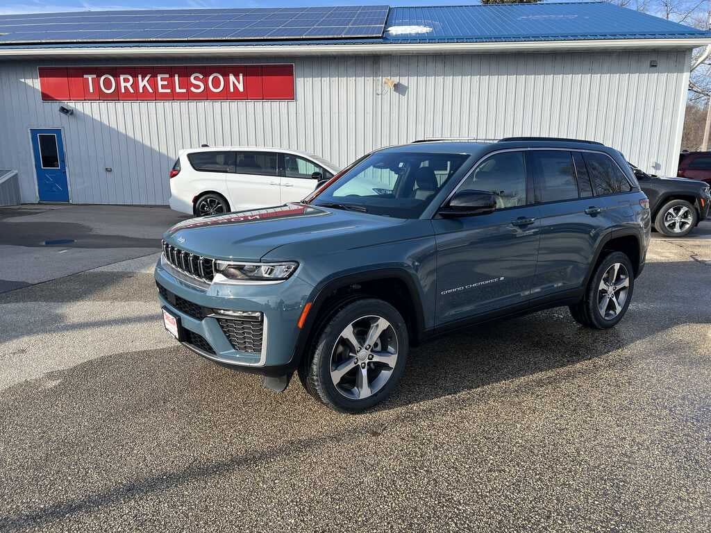 2026 Jeep Grand Cherokee GRAND CHEROKEE LIMITED 4X4