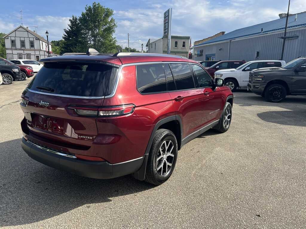 2023 Jeep Grand Cherokee L Limited 4x4