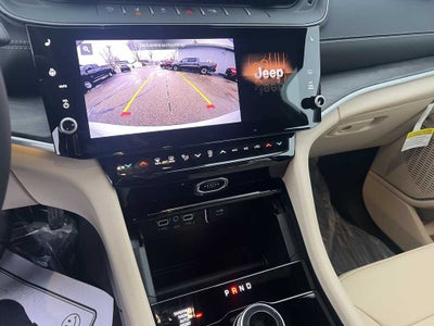 2026 Jeep Grand Cherokee GRAND CHEROKEE L LIMITED 4X4