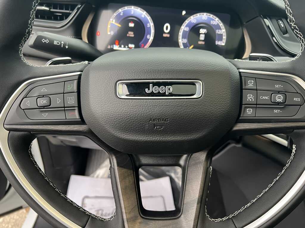 2026 Jeep Grand Cherokee L Limited 4x4
