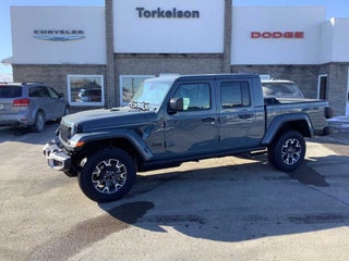 2026 Jeep Gladiator GLADIATOR SAHARA 4X4