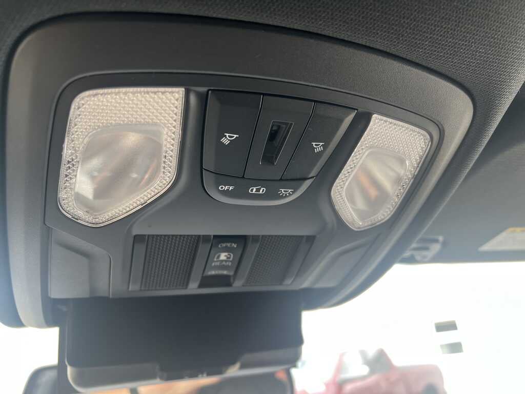 2019 RAM 1500 Big Horn/Lone Star Crew Cab 4x4 5'7' Box