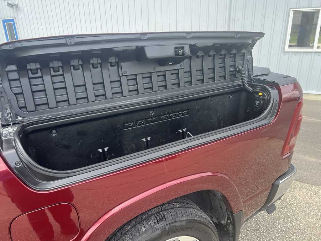2021 RAM 1500 Crew Cab Limited 4x4