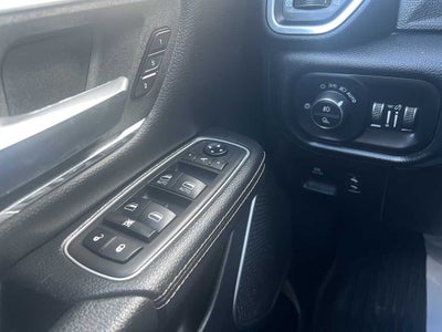 2021 RAM 1500 Laramie Crew Cab 4x4 5'7' Box